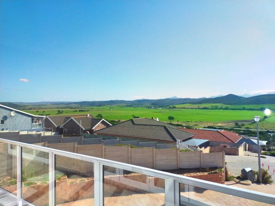 3 Bedroom Property for Sale in Reebok Western Cape